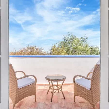 Sleeps 12 Pool Air Con Wifi Malhadais