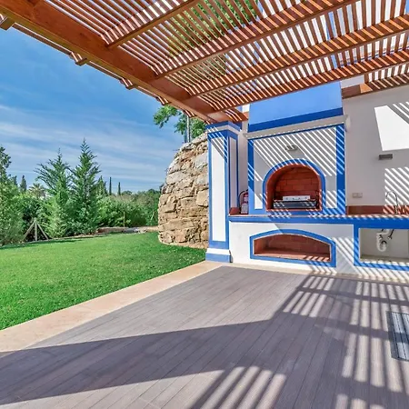 Sleeps 12 Pool Air Con Wifi Malhadais